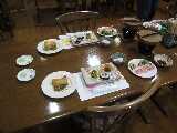 Tavolo è servito con le specialità giapponesi