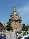 Chiesa San Andrea e nel cuore del quartiere di La Latina