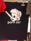 Una T-shirt con Pinocchio porno star