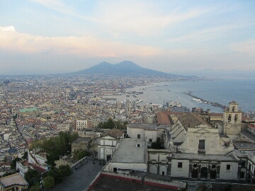 Panorama di Napoli e Vesuvio da Vomero